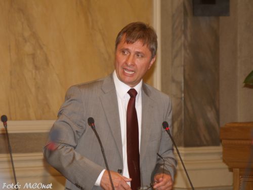 Vinnai Győző, a Fidesz frakció vezetője
