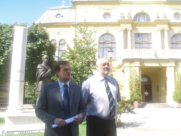 Seszták Oszkár, a Szabolcs-Szatmár-Bereg Megyei Közgyűlés elnöke és Dr. Tilki Attila a Fidesz megyei elnöke