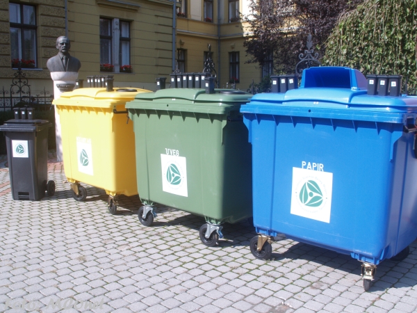 Új szelektív hulladékgyűjtők