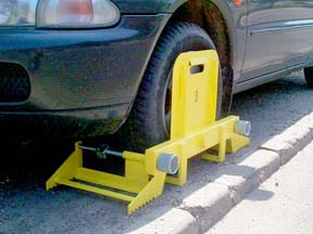 360_2006052502326_278.jpg