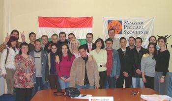 973_20060614193939_212.jpg