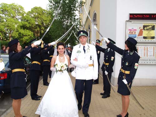 bajtarsak__kardok_es_az_ifju_par_693_20070626134804_75.JPG