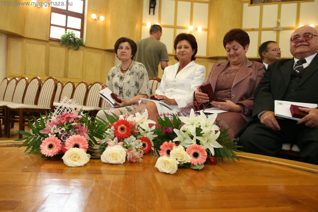 Pedagógusok kitüntetése A pedagógus nap alkalmából idén is kiosztotta