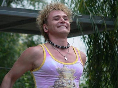 Mészáros Árpád Zsolt – MÁZS – MÁZs – mázs – Sztár – Hazai sztár – Nyíregyházi Sztár - Nyíregyháza – Szabolcs -Szatmár -Bereg - megye – Koncert – Nyíregyháza koncert – Rendezvény – Nyíregyháza rendezvény – Musical – Ének – Énekes – Dal – CD - Színész – Színészet – Operettszínház – Színház – ZEN-élünk Egyesület – Zenekar - Fellépés – Nyíregyháza fellépés – Kultúra – Nyíregyháza kultúra – 2008. augusztus 6 – Nyíregyházi Szabadtéri Színpad – Rajongók – MÁZs-körök – Művész 1936690_991_20080729201237_482.jpg