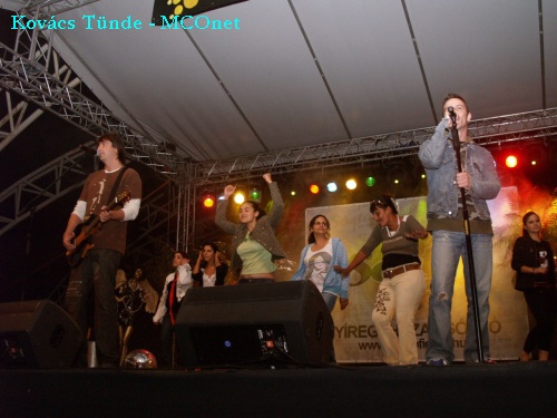 A Fiestával táncolni is lehetett p8172022_514_20080818175732_994.JPG