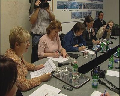 4 milliárd a belvárosra. Csabai Lászlóné 4 milliárd a belvárosra. Csabai Lászlóné