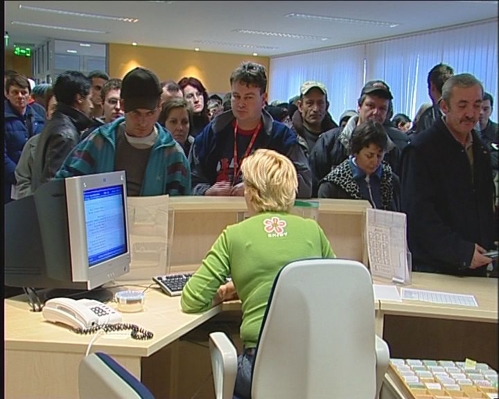 Munkát segély helyett. Nyíregyházi Önkormányzat. Munkát segély helyett. Nyíregyházi Önkormányzat.
