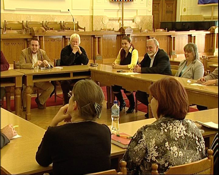 Kevesebb jut a közművelődésekre az önkormányzatoknak. Kevesebb jut a közművelődésekre az önkormányzatoknak.