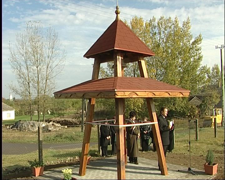 Gávavencsellő, lélekharangok Gávavencsellő, lélekharangok