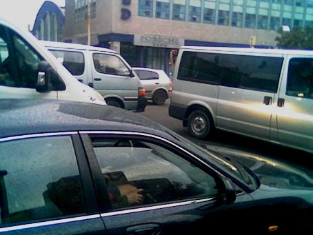 A rendőrség felkészült az ünnepekre forgalom_nagy2_719_20081030111625_330.jpg