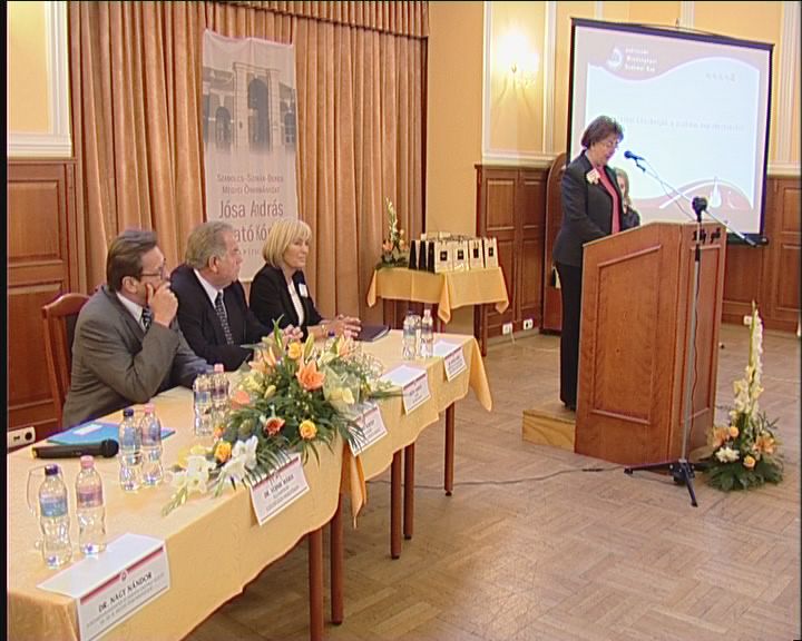 Az ország harmadik egészségügyi szolgáltató szervezeteként, 10 éve tanúsították a Sz-Sz-B. Megyei Jósa András Oktató Kórház minőségirányítási rendszerét. Az ország harmadik egészségügyi szolgáltató szervezeteként, 10 éve tanúsították a Sz-Sz-B. Megyei Jósa András Oktató Kórház minőségirányítási rendszerét.