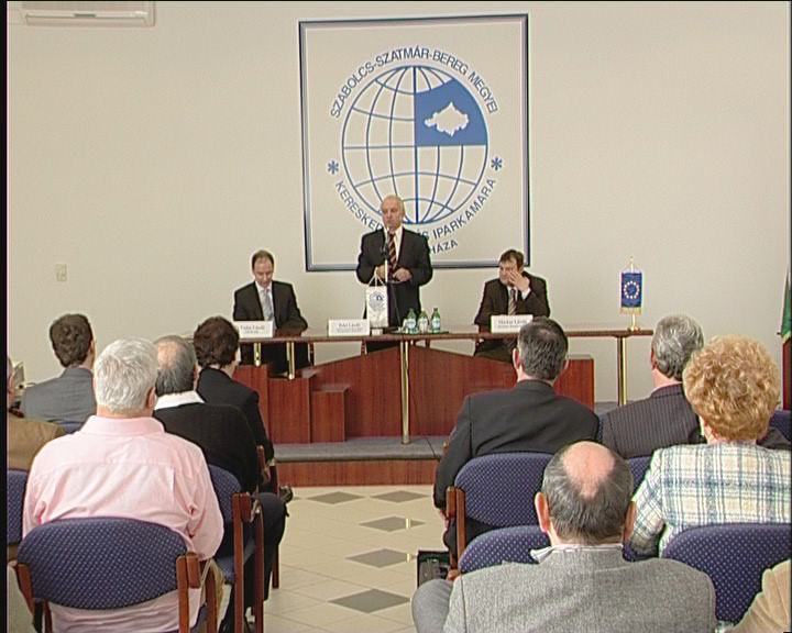 A finanszírozási formák elakadnak, nehezebb lesz forráshoz jutni a kis és közepes vállalkozásoknak. A finanszírozási formák elakadnak, nehezebb lesz forráshoz jutni a kis és közepes vállalkozásoknak.
