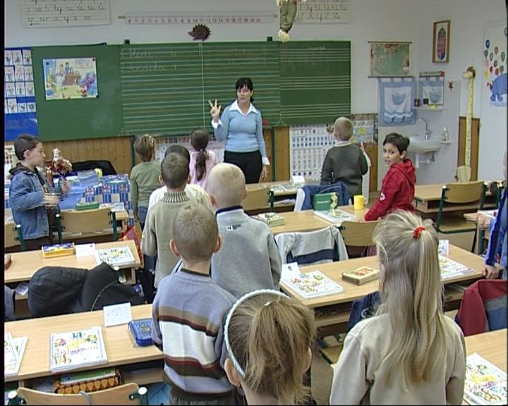 Szombaton tüntetnek a köztisztviselők és közalkalmazottak Budapesten. Szabolcs-Szatmár-Bereg megyéből több mint 200 ember utazik a fővárosba, hogy béreik megtartásáért és foglalkoztatásuk biztonságáért demonstráljanak.