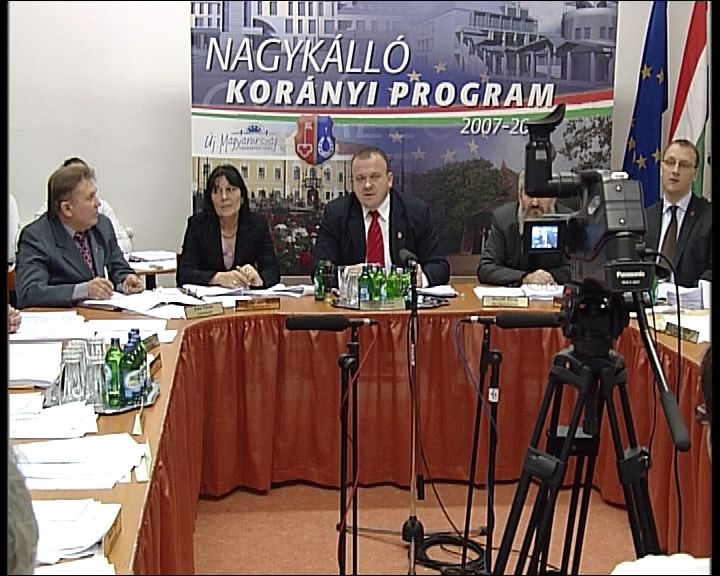 Emelkednek a kommunális és vízdíjak januártól, az ívóvízért 20, a szennyvízért 50 százalékkal kell majd többet fizetni Nagykállóban. 