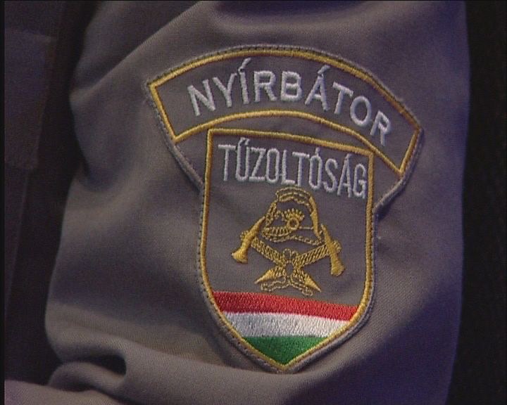 Országos viszonylatban sincs szégyenkezni valója a Nyírbátori Tűzoltó Parancsnokságnak - jelentette ki a Katasztrófavédelmi Főigazgatóság igazgatója a testület 125 éves évfordulóján, Nyírbátorban. Országos viszonylatban sincs szégyenkezni valója a Nyírbátori Tűzoltó Parancsnokságnak - jelentette ki a Katasztrófavédelmi Főigazgatóság igazgatója a testület 125 éves évfordulóján, Nyírbátorban.