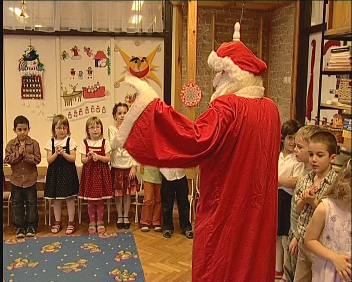 Mára az adventi népszokások szinte mind kivesztek, vagy csak szűk körben ismertek. Mára az adventi népszokások szinte mind kivesztek, vagy csak szűk körben ismertek.
