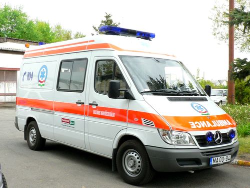 mentő mentők mentőautó alapítvány mentés kisvárda mentőállomás adomány