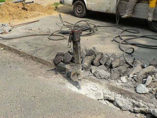 Dinamikusabb közlekedés, kényelmesebb várakozás