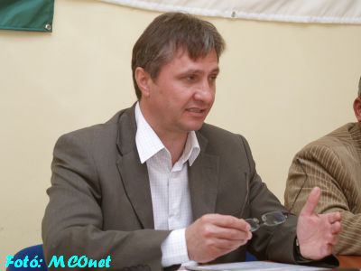 Vinnai Győző, a Fidesz nyíregyházi frakcióvezetője Vinnai Győzőt, a Fidesz nyíregyházi frakcióvezetőjé