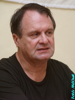 Dr. Lenti István a Szabolcs- Szatmát-Bereg Megyei Közgyűlés Tanácsnoka Dr. Lenti István a Szabolcs- Szatmát-Bereg Megyei Közgyűlés Tanácsnoka