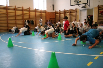 Ügyességi vetélkedő Ügyességi játkok is szerepeltek a versenyben