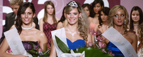 Megkoronázták Miss Nyíregyháza 2009-et