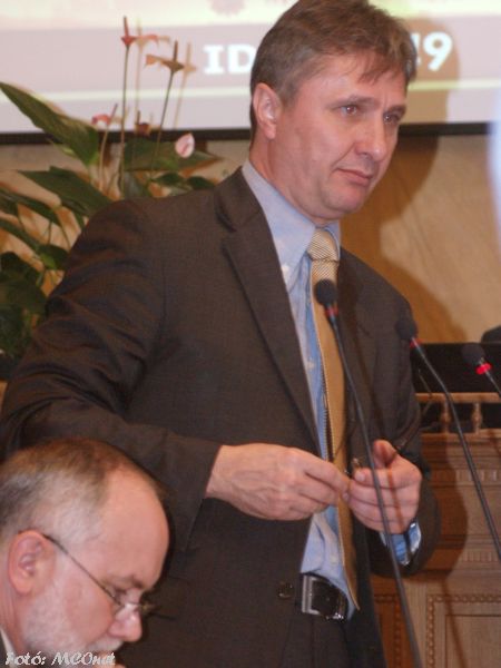 Vinnai Győző (Fidesz)  