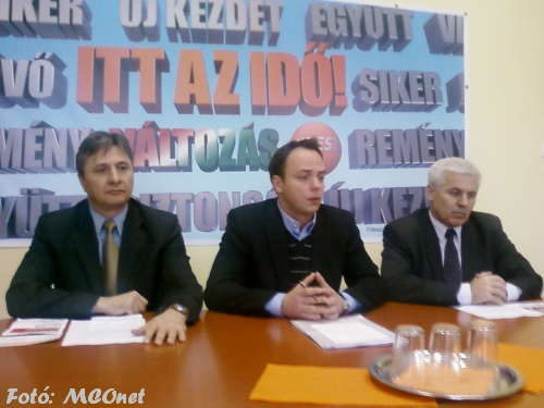 Dr. Kovács Ferenc (Fidesz) a sajtótájékoztatón 