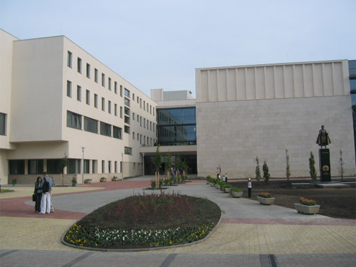 főiskola