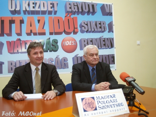 Dr.Vinnai Győző (Fidesz) és Harrach Péter (KDNP) 