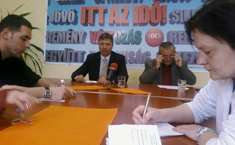 A Fidesz frakció érdeke is, hogy minél hamarabb elkezdődjön a szennyvízberuházás