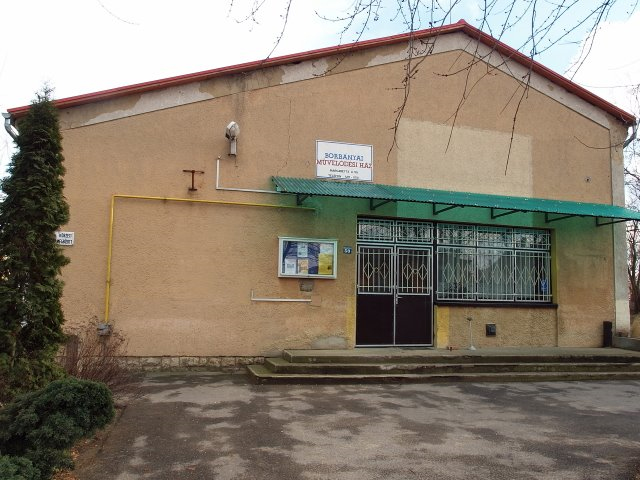 borbanyai_muvhaz_623_20100528225426_797.jpBorbányai Művelődési Ház