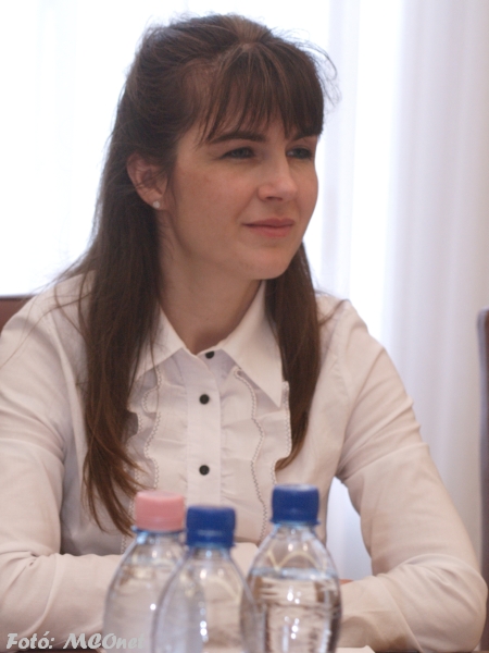 Furkóné Szabó Marianna oktatási és idegenforgalmi referns