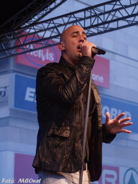 Dobrády Ákos