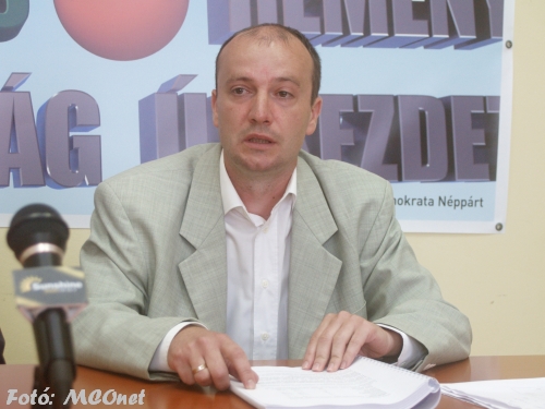 Marinka Viktor a Sóstó-Gyógyfürdők Zrt. 2009.évi beszámolójáról beszélt a tájékoztatón Marinka Viktor