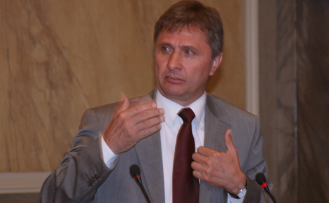 Meg akarjuk fékezni az iskolai erőszakot! - interjú dr.Vinnai Győzővel