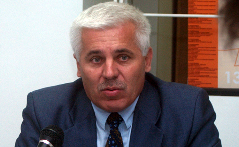 Nyilvánvalóan takargatnivalója van a városvezetésnek - interjú dr.Kovács Ferenccel
