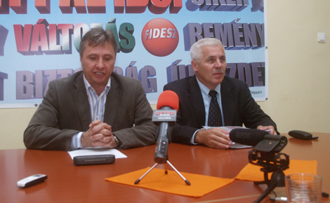 Folytatódik a szocialisták lejárató kampánya