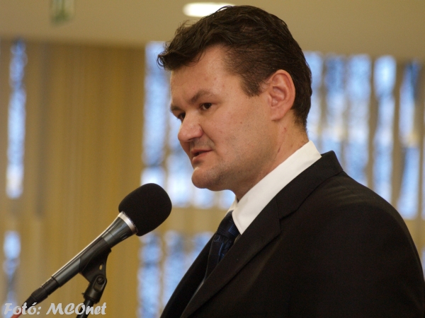 Dr. Kiss Zoltán