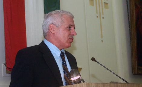Remélem, hogy új lendületet kapnak a vállalkozások - interjú dr.Kovács Ferenccel