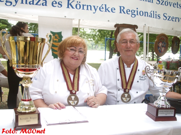 Dr. Kovács Mihályné,