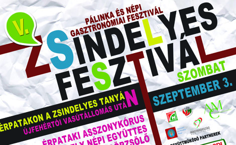 Egyedülálló pálinkásüveg bemutató az V. Zsindelyes Fesztiválon