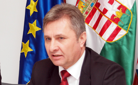 A nyíregyházi Kormányablak a legnépszerűbb - interjú dr.Vinnai   Győző Kormánymegbízottal