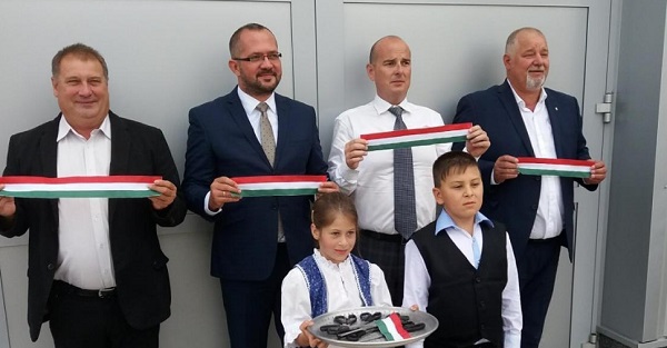 &Aacute;tadt&aacute;k a hűtőh&aacute;zat Ny&iacute;rparaszny&aacute;n