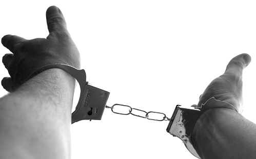 Cipőjéért és telefonjáért ölt meg egy fiatalt Szabolcsban egy férfi