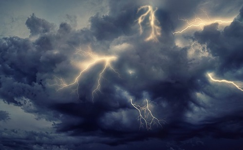 Padlóra küldték a viharok a vonatközlekedést Nyíregyháza térségében 