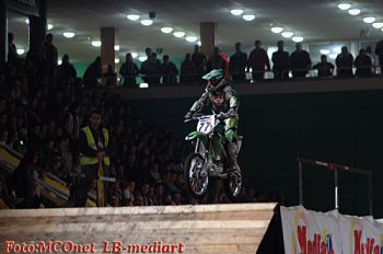 Nemzetközi Teremcross verseny a Bujtosi Szabadidőcsarnokban - Nyíregyháza
