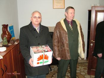 Kopogtatócédulák leadása - Demendi László