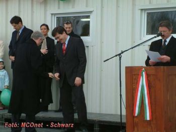 Kábelgyár avatás Nyírbátorban