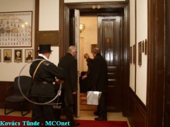 Kéményseprők jártak a Megyei Közgyűlés elnökénél 